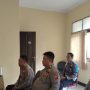 Personil Polsek Tegalwaru Polres Karawang Giat Apel Pagi Secara Zoom Meeting