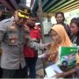 Polsek Pesanggrahan Santuni 100 Paket Sembako Bagi Warga Kurang Mampu Yang Tak bisa Mudik